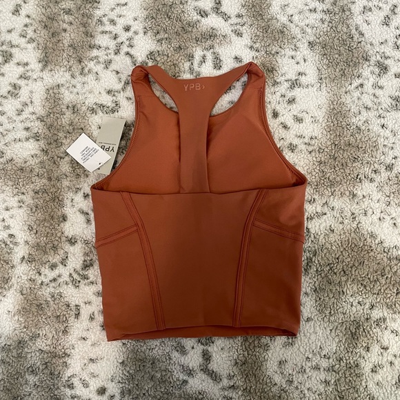nwt Abercrombie tank - Picture 2 of 4